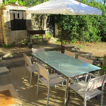 Le Mas Des Lilas Uzes Ngoại thất bức ảnh