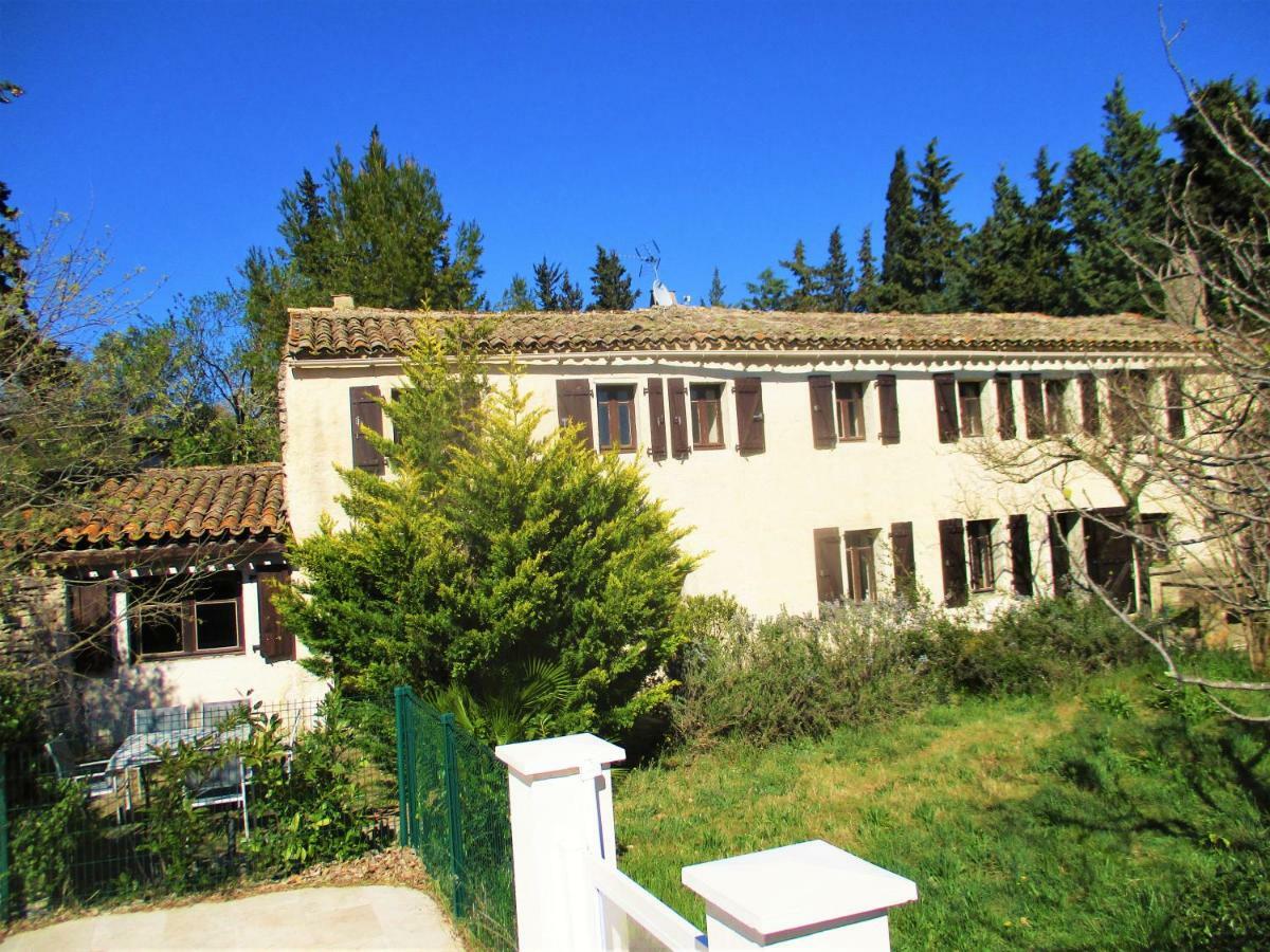 Le Mas Des Lilas Uzes Ngoại thất bức ảnh